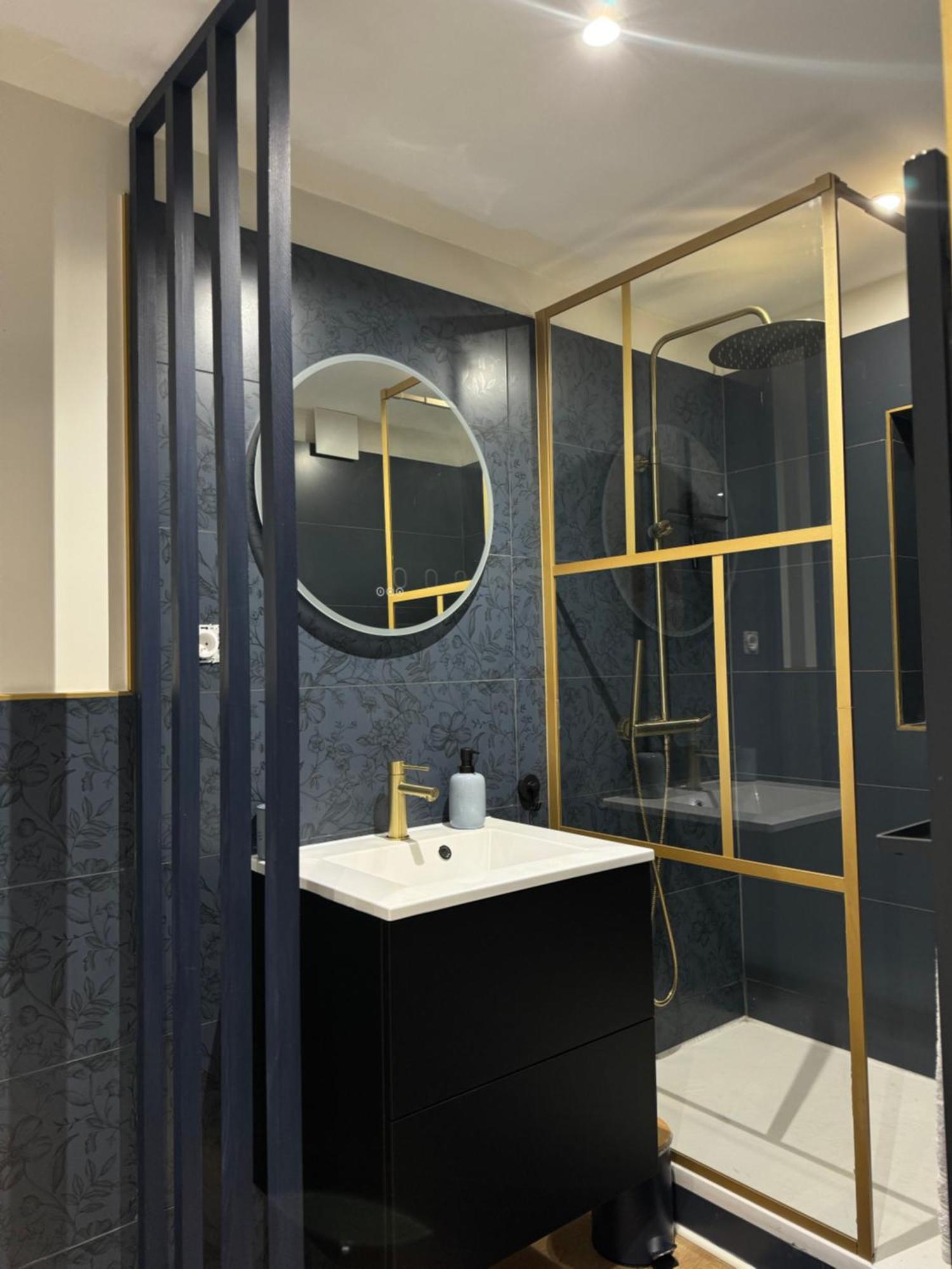 Nancy Blue Stan Apartment Luaran gambar